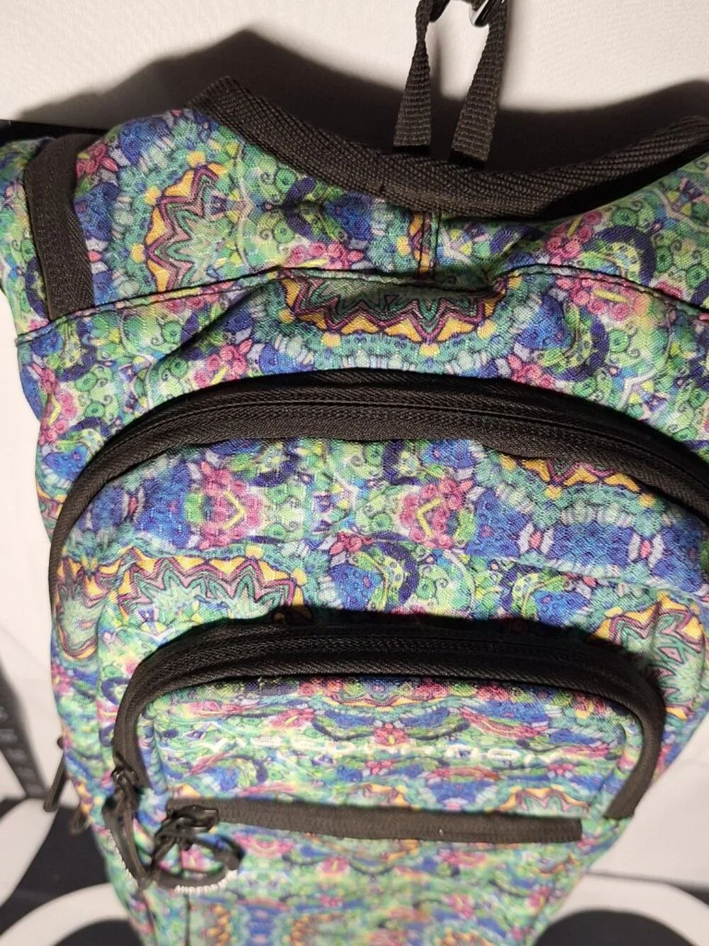 Vibedration Hydration Backpack w/o bladder, Green Blue Pink Tapestry, Used
